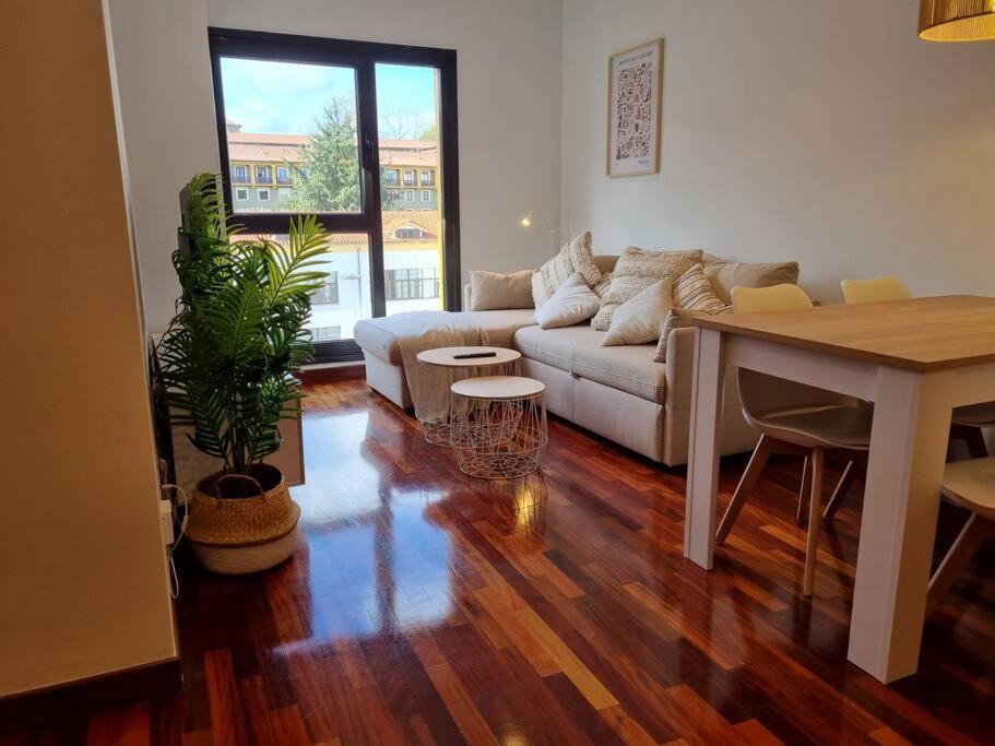 604B - Apartamento Con Garaje Oviedo Kültér fotó