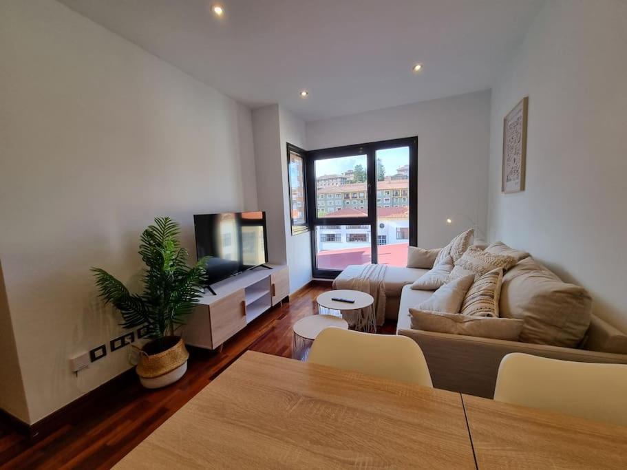 604B - Apartamento Con Garaje Oviedo Kültér fotó