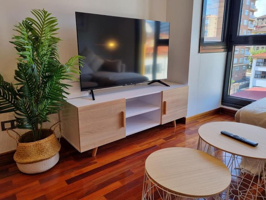 604B - Apartamento Con Garaje Oviedo Kültér fotó